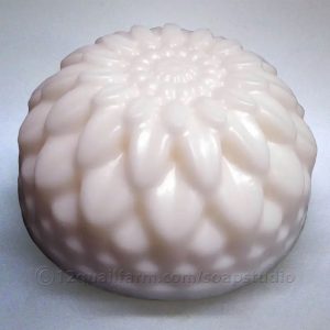 Leitrim Soaps Dahlia Flower (White)